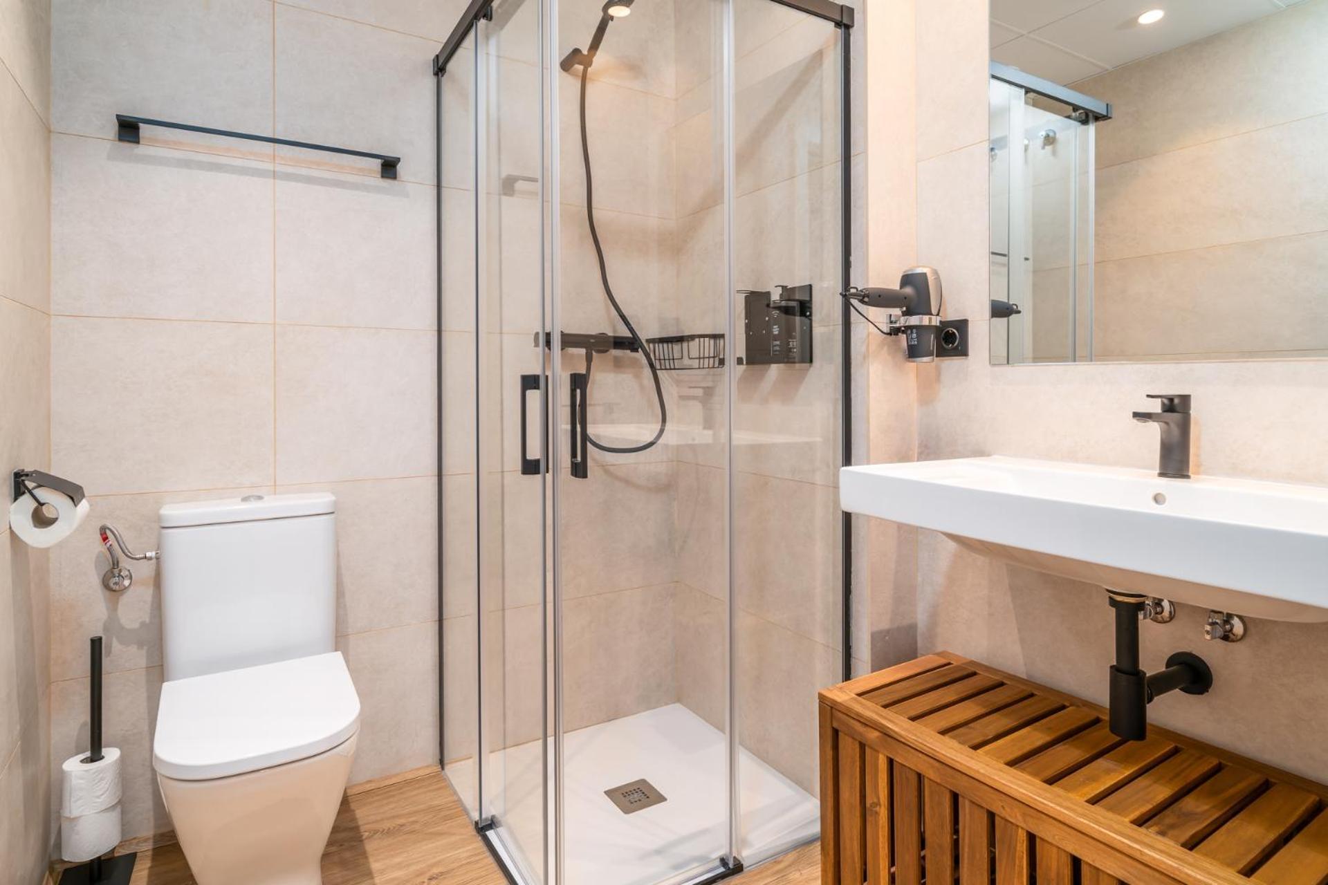 Limehome Barcelona Placa Pirineus Оспиталет де Лобрегат Екстериор снимка