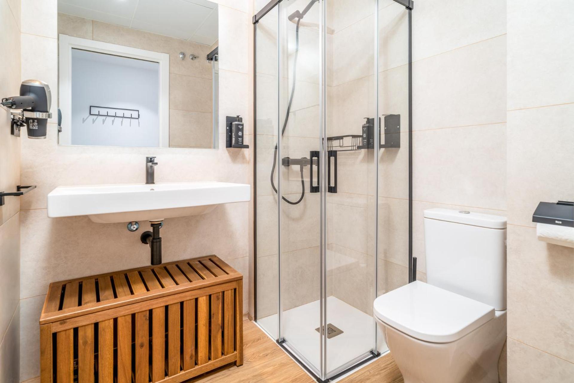Limehome Barcelona Placa Pirineus Оспиталет де Лобрегат Екстериор снимка