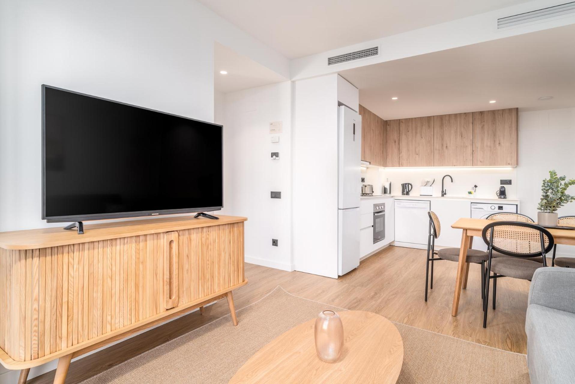 Limehome Barcelona Placa Pirineus Оспиталет де Лобрегат Екстериор снимка